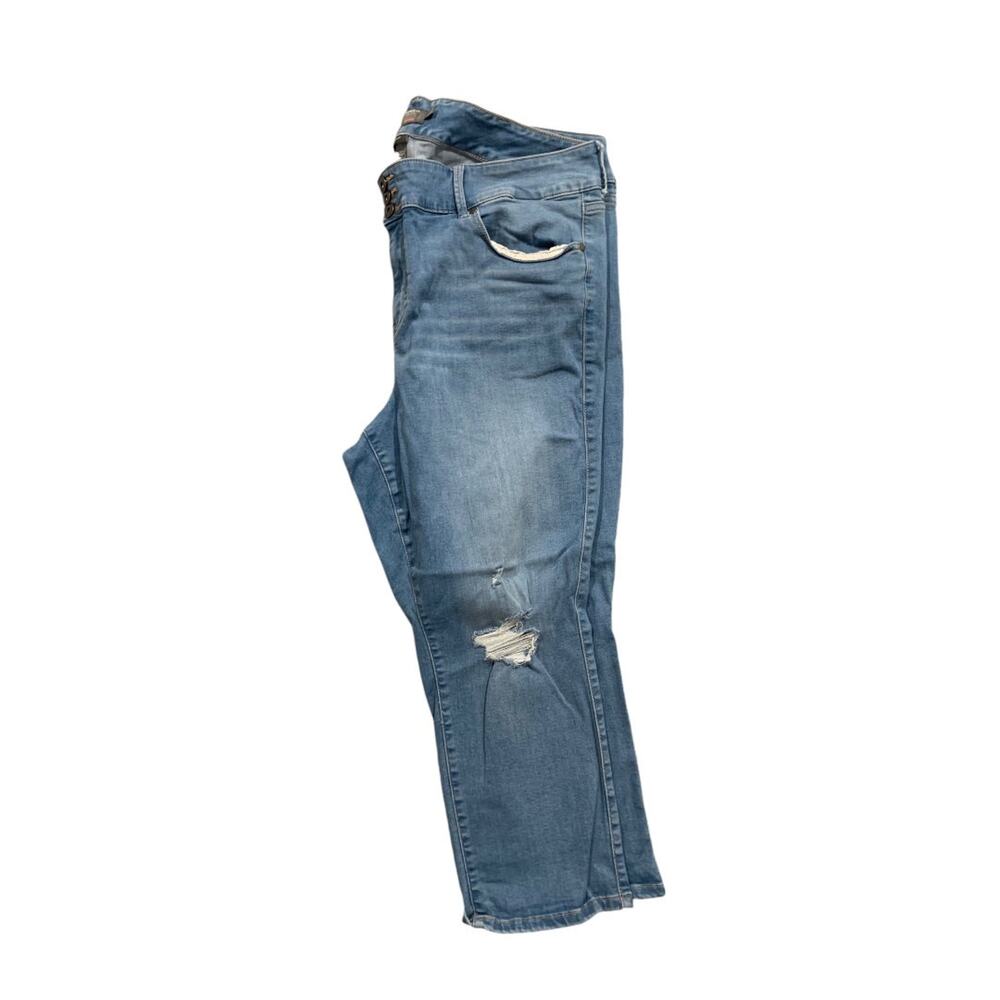 24W Torrid Womens Plus Size Crop Jegging Distressed Super Soft Jeans